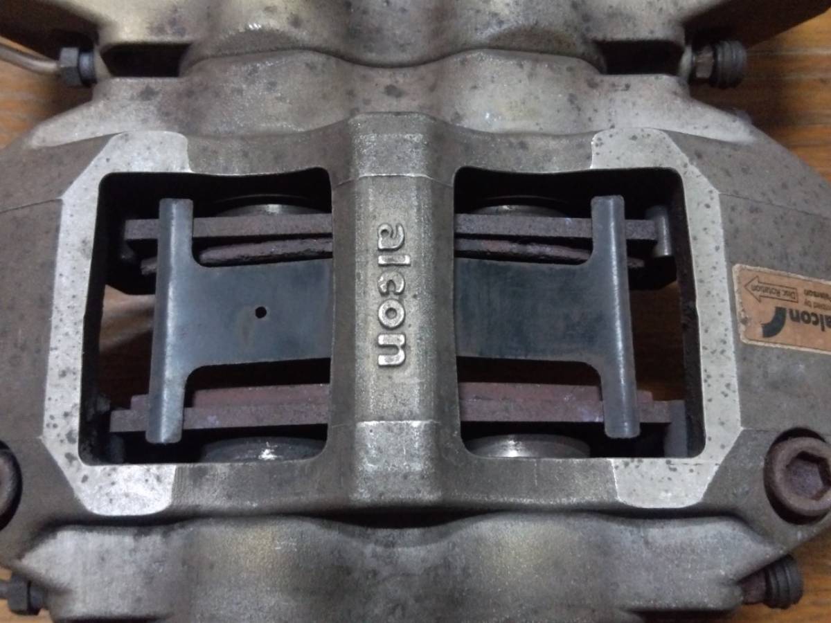 ★[郵資]愛爾康BCNR33為4POT單塊星期五卡鉗355毫米×32毫米規格搜索BNR32·BNR34·布雷博·AP·JBT★    原文:★〔送料込〕alcon アルコン BCNR33用4POTモノブロックFrキャリパー355mm×32mm仕様 検索用BNR32・BNR34・ブレンボ・AP・JBT★