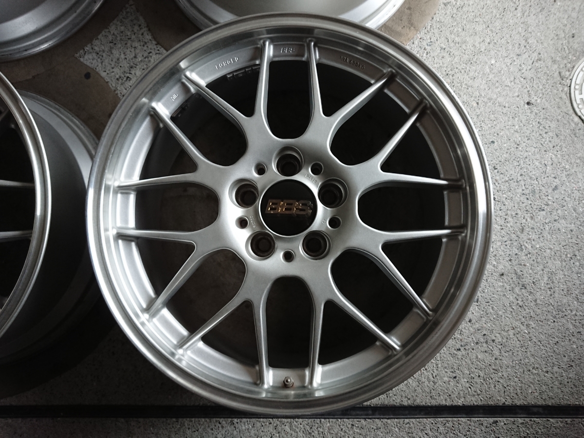 當前產品鍛造BBS RG-R DSK鑽石銀透明18英寸8 J + 40 9 J + 42 PCD 114 3 5孔4    原文:現行品 鍛造 BBS RG-R DSK ダイヤモンドシルバークリア 18インチ 8J+40 9J+42 PCD114.3 5穴 4本