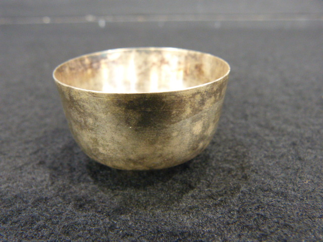 925純銀化妝杯總重124克 原文:純銀製 徳利 盃 総重量124g