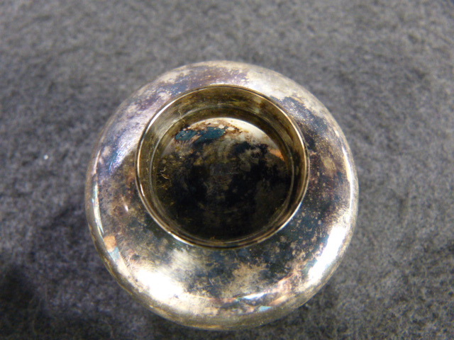 925純銀化妝杯總重124克 原文:純銀製 徳利 盃 総重量124g