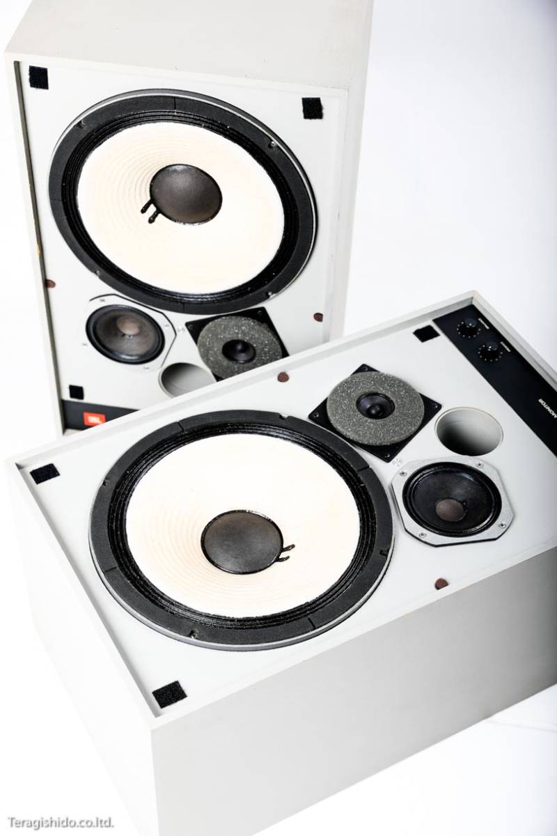 JBL型號4311A Vintage揚聲器系統最低出價已售罄！ 原文:JBL model 4311A the Vintage loudspeaker system 最低落札なしの売り切りです！