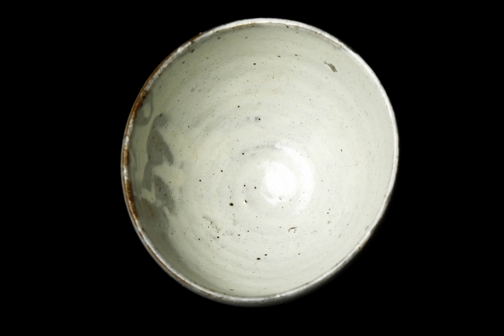 【幸福特別展】HidemasaTsujimura Shirou Tsukimura茶杯盒Hosokawa Keiho的保證茶道大師 原文:【幸 特別展】秀逸作辻村史朗造 粉吹 茶碗 共箱保証 茶道具 細川護熙の師