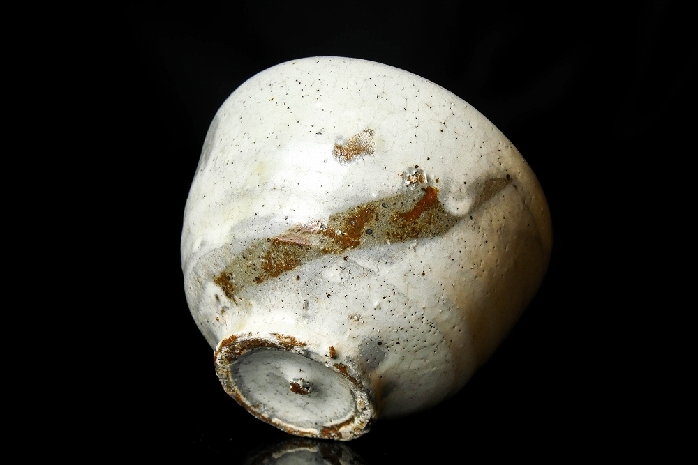 【幸福特別展】HidemasaTsujimura Shirou Tsukimura茶杯盒Hosokawa Keiho的保證茶道大師 原文:【幸 特別展】秀逸作辻村史朗造 粉吹 茶碗 共箱保証 茶道具 細川護熙の師