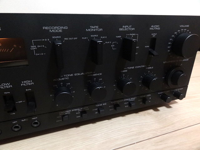 ★☆YAMAHA雅馬哈前置放大器C  -  1 C  - 我☆★    原文:★☆YAMAHA ヤマハ プリアンプ C-1 C-I ☆★