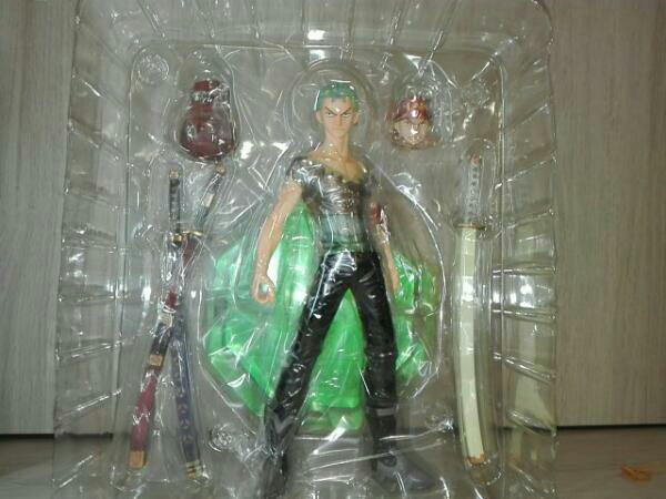     原文:メガハウス Portrait Of Pirates ロロノア・ゾロ