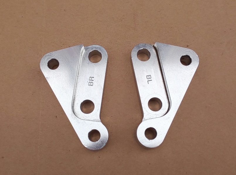 NSR250R MC21 アクティブ社製 キャリパーサポート