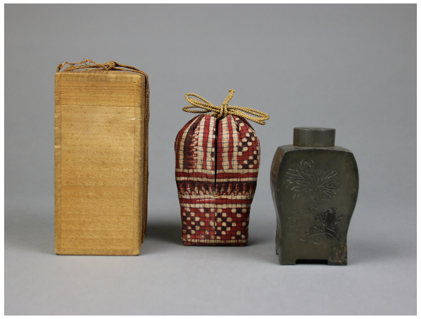 【KEI】Tango Jun Tin Zhao Kun Jade of Chondragon Stone Sculpture Tea Heart Pot Takuma Tamaki Take Bin Book Box 18 原文:【KEI】唐物 純錫 趙昆玉製 朱石楳彫 茶心壺 在銘 田近竹邨箱書 18