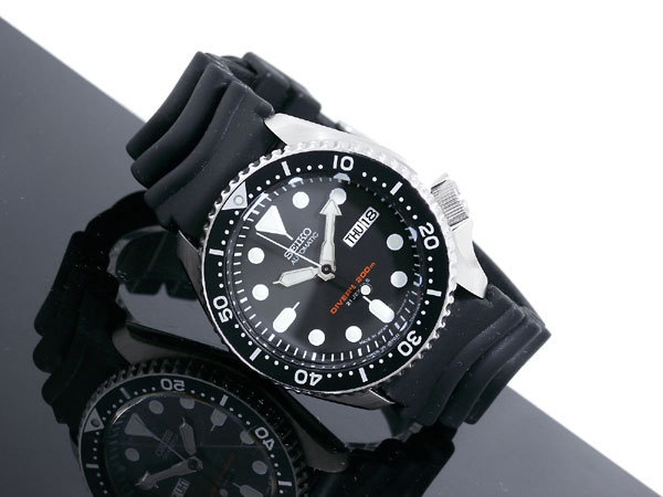     原文:1円～セイコー SEIKO ダイバーズ ブラックボーイ 自動巻き 日本製 腕時計