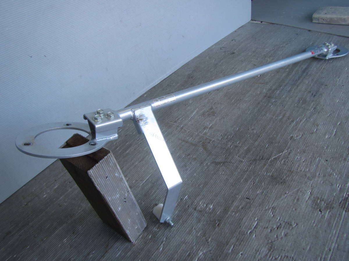 H18大眾捷達1 KAXX 2.0 T右H岡山塔桿前鋼帶主止動器/ 16【C1022TD - 2】 原文:H18年 VW ジェッタ 1KAXX 2.0T 右H オクヤマ タワーバー フロント スチール マスターストッパー付 /16【C1022TD-2】