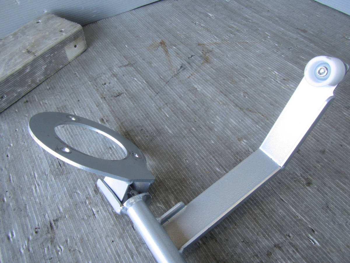 H18大眾捷達1 KAXX 2.0 T右H岡山塔桿前鋼帶主止動器/ 16【C1022TD - 2】 原文:H18年 VW ジェッタ 1KAXX 2.0T 右H オクヤマ タワーバー フロント スチール マスターストッパー付 /16【C1022TD-2】