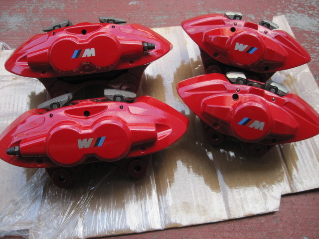     原文: BMW純正★ M Performance 18インチ ブレーキ システム レッド F30 F31 F36 F3・・・中古品