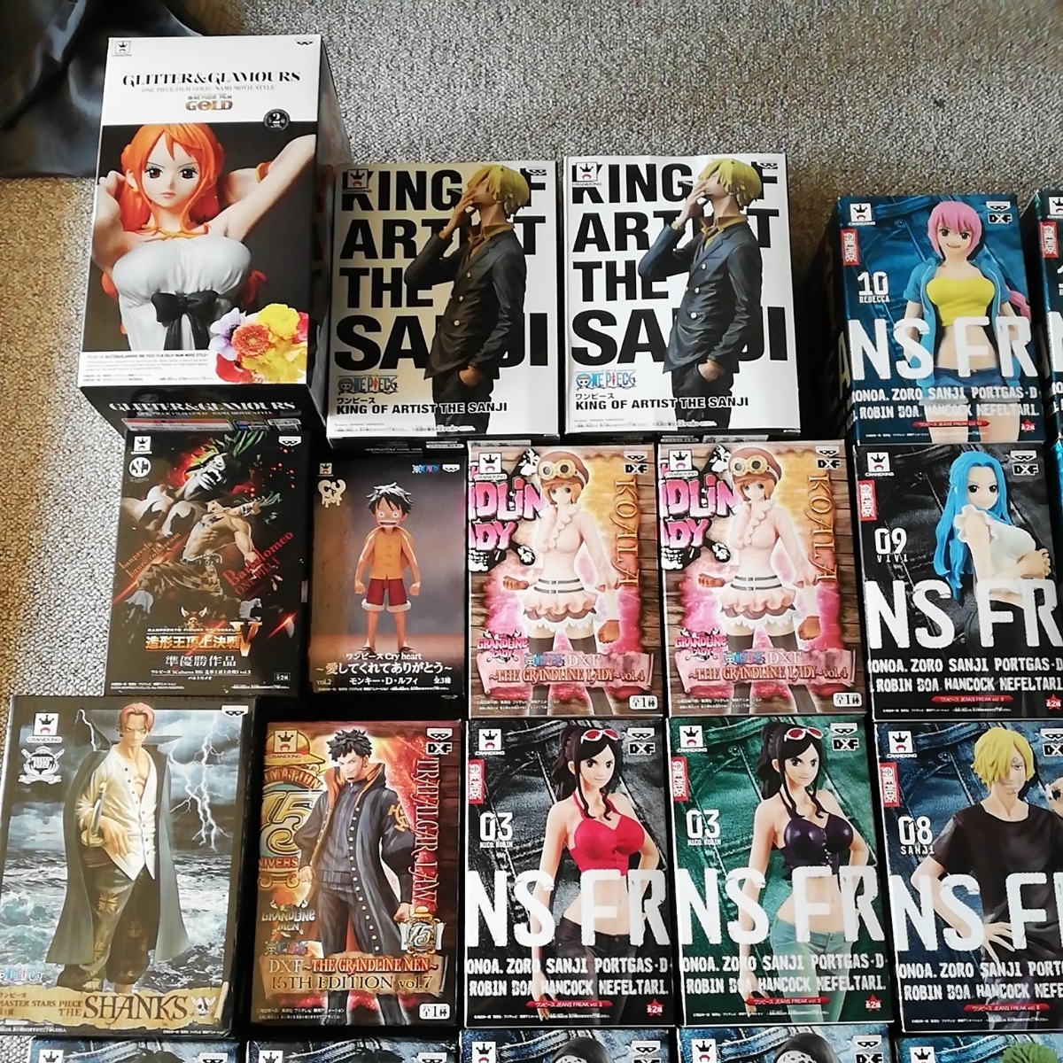     原文:ONE PIECE ワンピース　プライズフィギュア33体セット