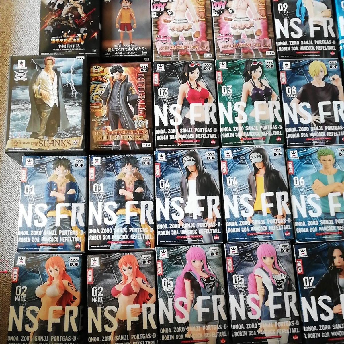     原文:ONE PIECE ワンピース　プライズフィギュア33体セット