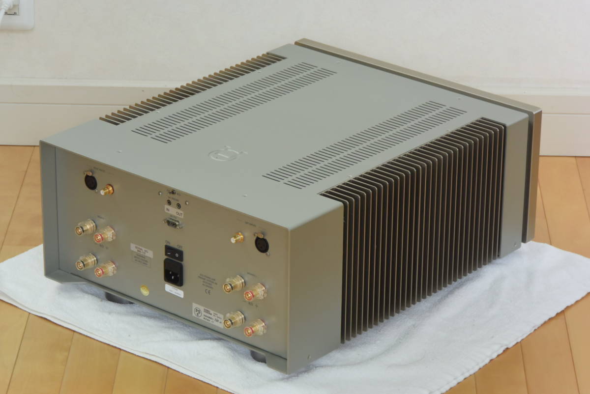     原文:大幅値下げ・競札に変更！ PRIMARE(プライマー) A32 現行品 デュアルモノ・ステレオ・パワーアンプ フロント：チタン 極上・美品