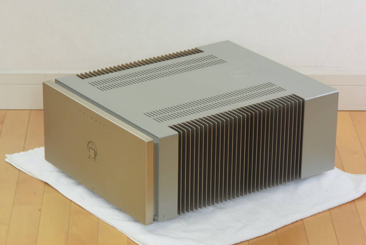     原文:大幅値下げ・競札に変更！ PRIMARE(プライマー) A32 現行品 デュアルモノ・ステレオ・パワーアンプ フロント：チタン 極上・美品