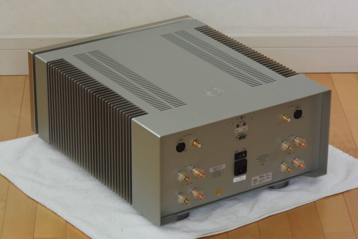     原文:大幅値下げ・競札に変更！ PRIMARE(プライマー) A32 現行品 デュアルモノ・ステレオ・パワーアンプ フロント：チタン 極上・美品