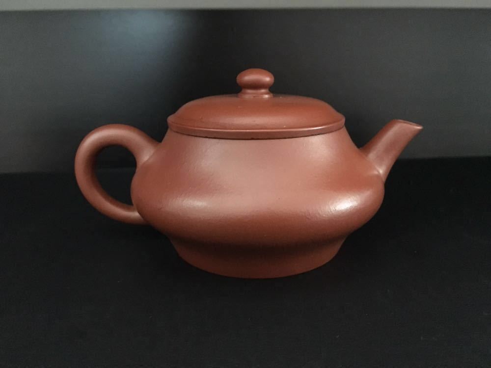 原文:【鳳】中国 宜興紫砂 朱泥 急須 茶壺 在銘 唐物 古玩 時代物 単穴