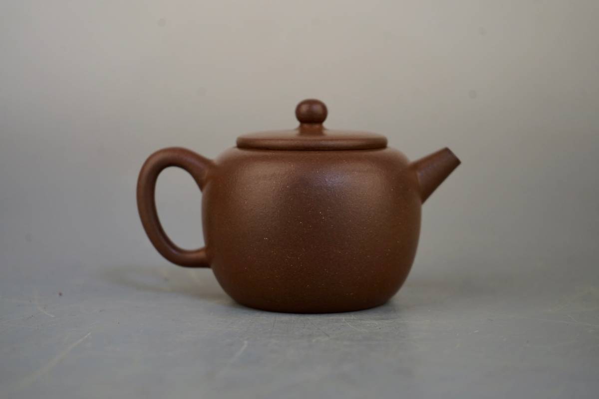 原文:煎茶道具 中国朱泥急須在銘