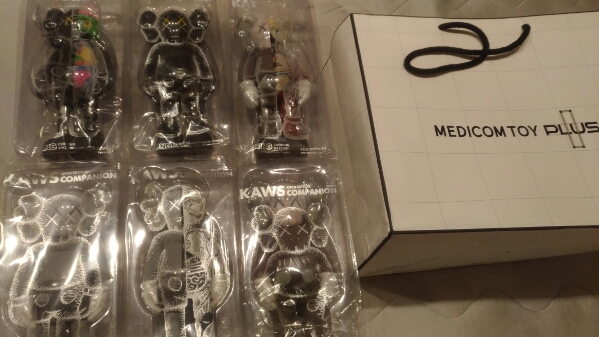     原文:KAWS COMPANION OPEN EDITION ベアブリック 8体セット
