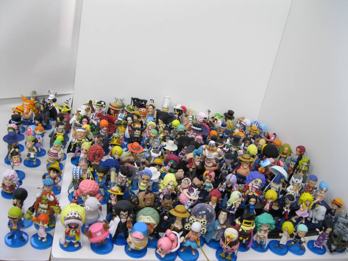    原文:ワンピース ワールドコレクタブル フィギュア 大量処分 ワーコレ ONE PIECE 開封 まとめ売り 中古 184体 ルフィ ゾロ エース ナミ ボア