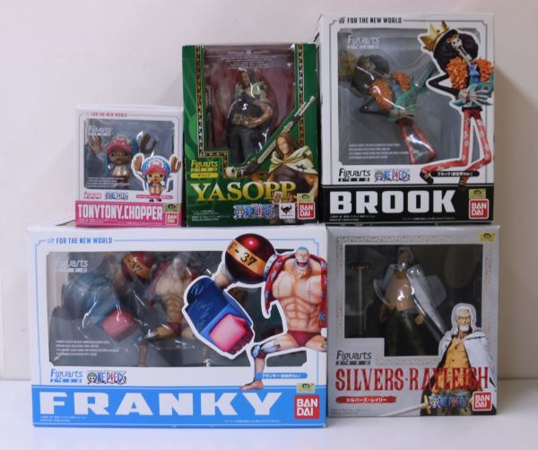     原文:! M41 バンダイ フィギュアーツZERO フランキー ブルック チョッパー レイリー ヤソップ 5点