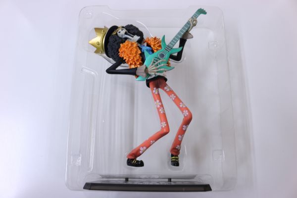     原文:! M41 バンダイ フィギュアーツZERO フランキー ブルック チョッパー レイリー ヤソップ 5点