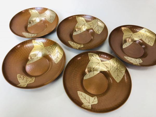 原文:玉川堂 葉文 銅製茶器 茶筒 茶托 鎚起銅器 煎茶道具 共箱 総重量965g 人間国宝 無形文化財