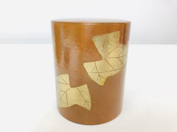 原文:玉川堂 葉文 銅製茶器 茶筒 茶托 鎚起銅器 煎茶道具 共箱 総重量965g 人間国宝 無形文化財