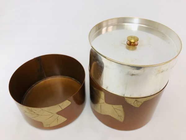 原文:玉川堂 葉文 銅製茶器 茶筒 茶托 鎚起銅器 煎茶道具 共箱 総重量965g 人間国宝 無形文化財