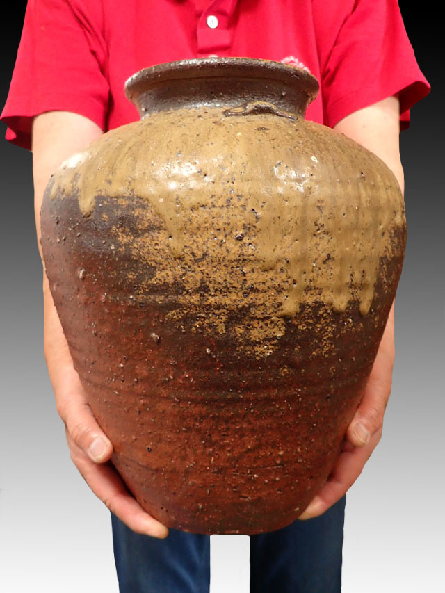 【義】 備前焼 行吉素心作 窯変ゴマだれ三耳壷 茶壷 箱なし 花瓶 花器 花入 華道具 床の間飾り