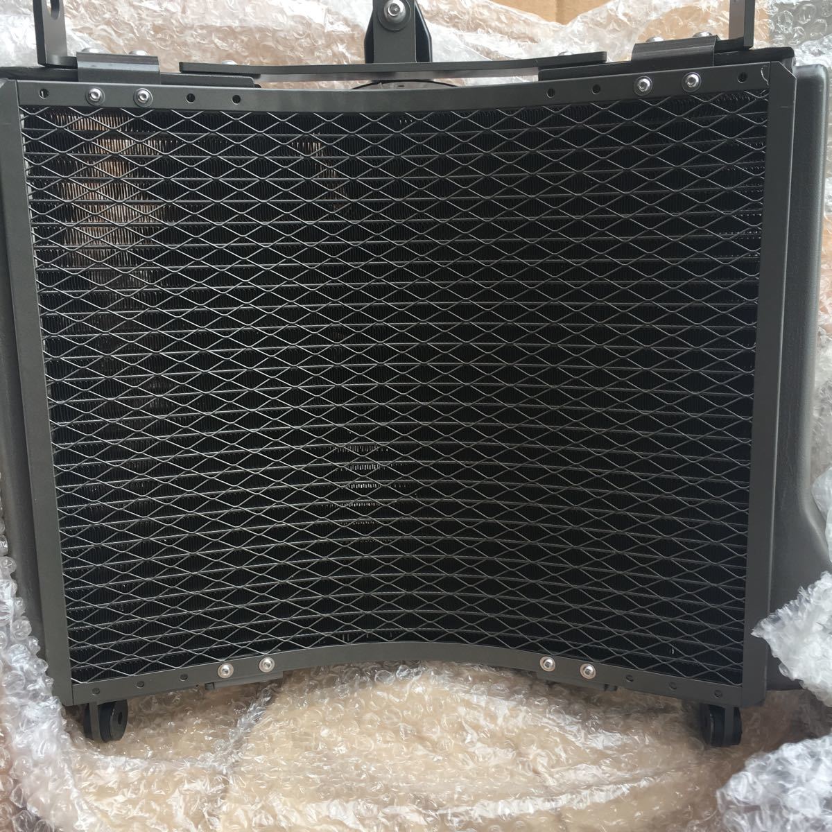 湾曲ラジエター 電動ファン付きcb1000.1300.ZRX1200Rなど