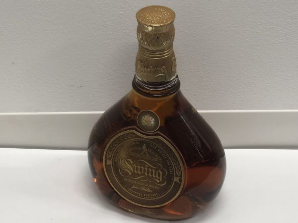 C018-M1-67 JOHNNIE WALKER Swing ジョニーウォーカー スウィング スコッチ ウイスキー 750ml 43% 未開栓 現状品⑪