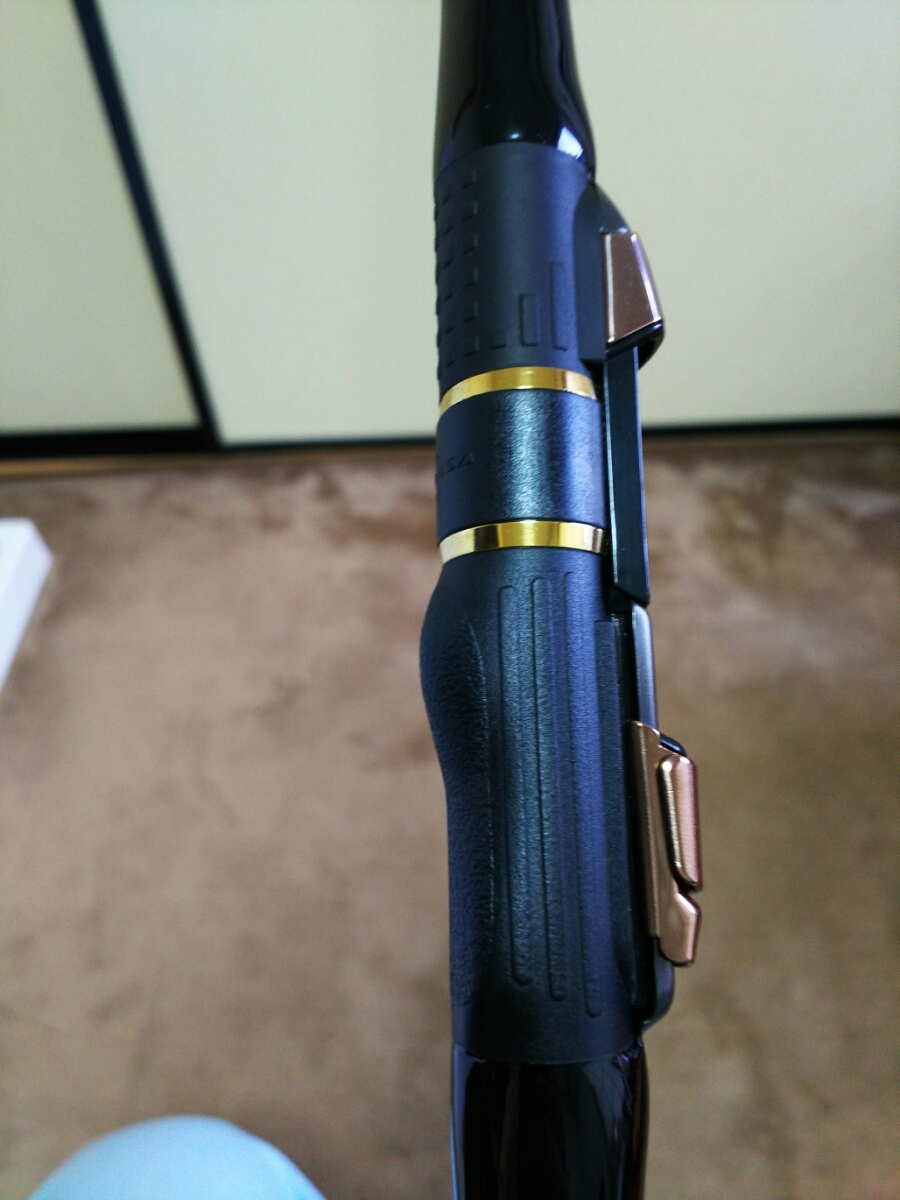 がまかつ がま磯インテッサ GーⅣ 125-50 美品 リールシートラバー亀裂なし。新品予備穂先スーパートップ新品トップガイド付き。