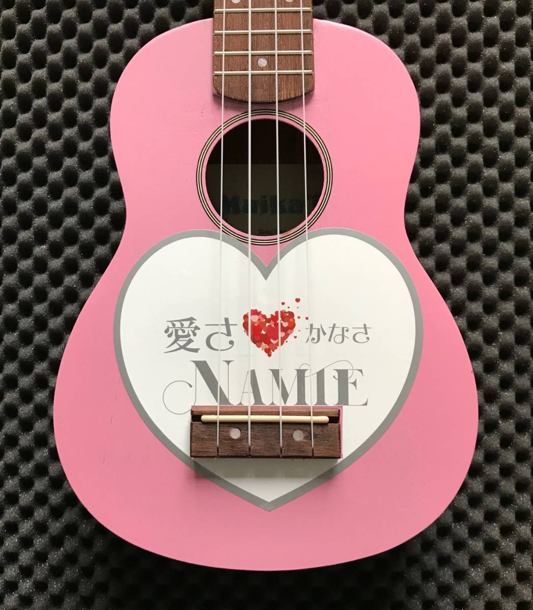 安室奈美恵 かなさ ウクレレ ピンク 未使用 沖縄限定 バック ステッカー付